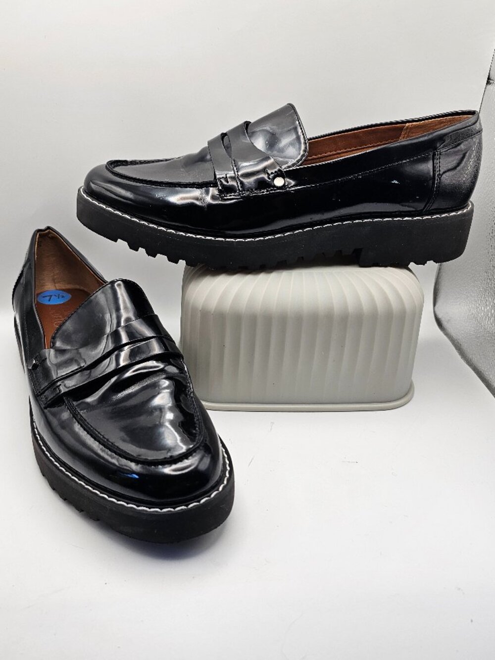 Franco Sarto Cassandra Black Patent Platform Lug Sole Penny Loafers – Size 7.5